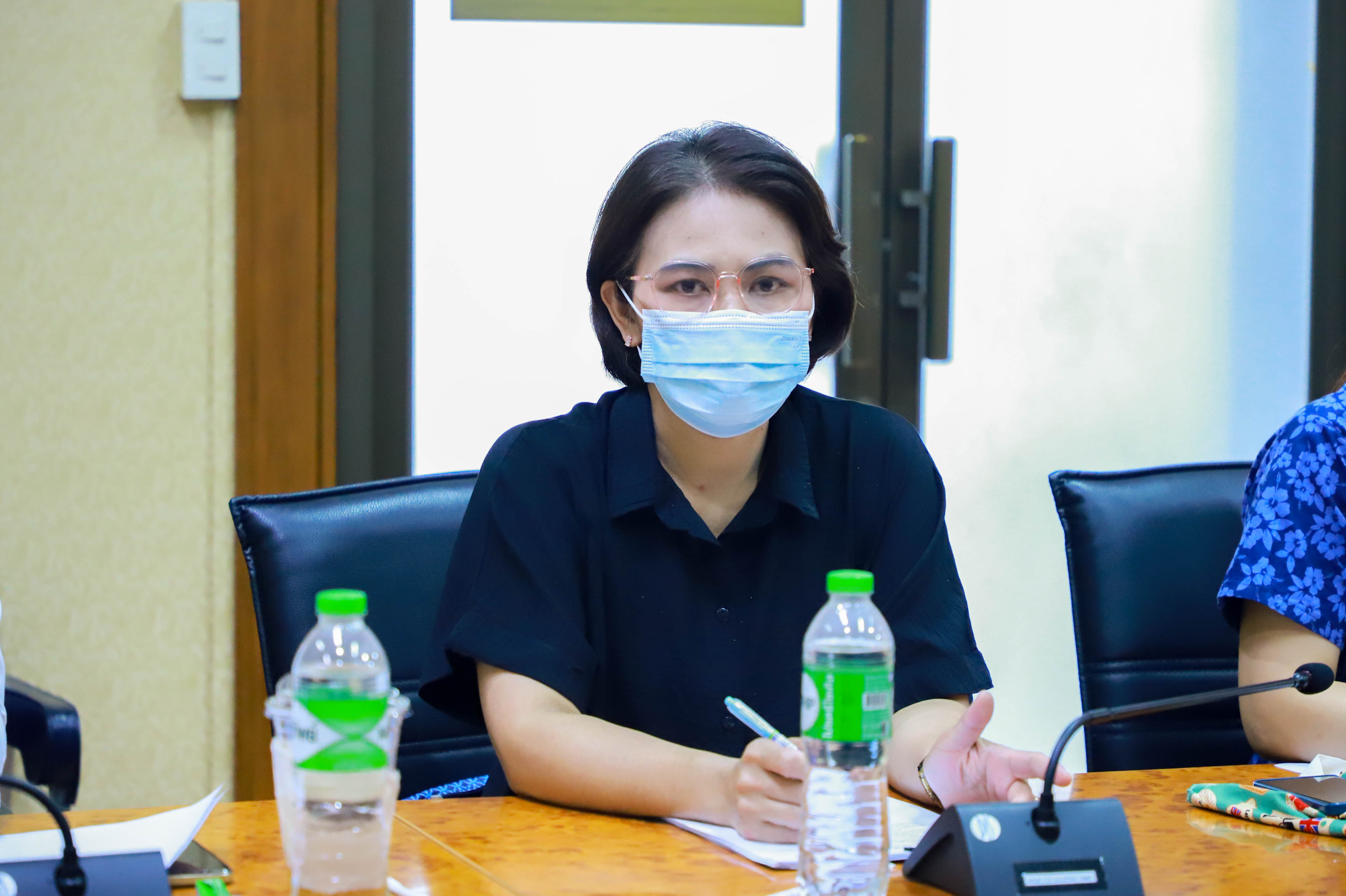 title - สบท. ประชุมคณะทำงานร่างตัวชี้วัดการประเมินผลการดำเนินงานของกองทุนการปฏิรูปที่ดินเพื่อเกษตรกรรม ประจำปีบัญชี 2570 ครั้งที่ 1/2569